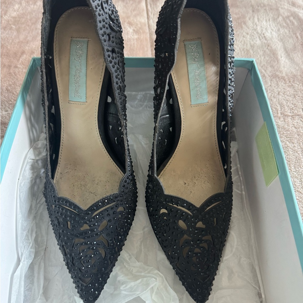 Elegant Black Women's Shoes